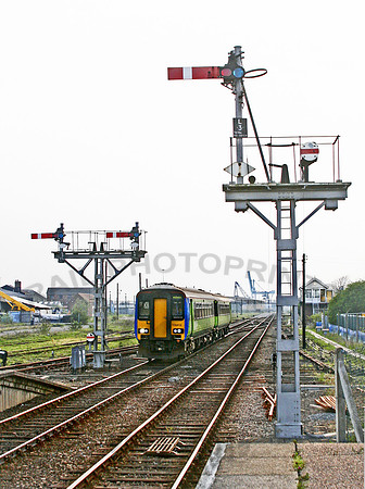Lowestoft 156412 050506 JC066