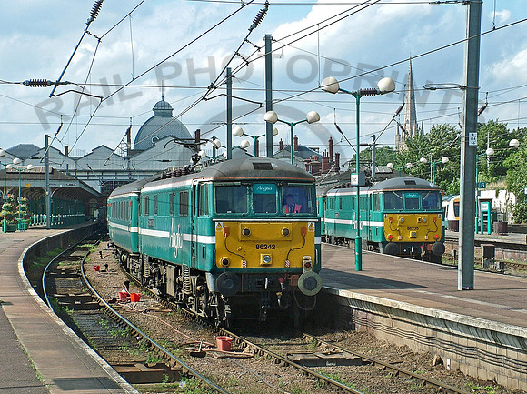 86242-86235-Y-Norwich-180804-JC1
