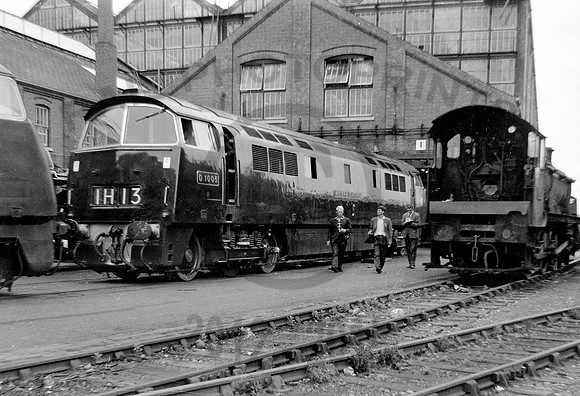 D1005 Swindon Works 120862 MH060