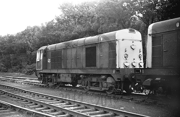 20098-LittleEaton-260777-JC1