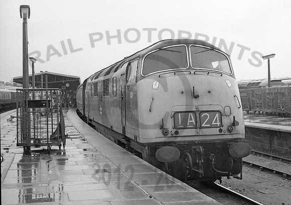 833-Y-Plymouth-circa1970-AHB811