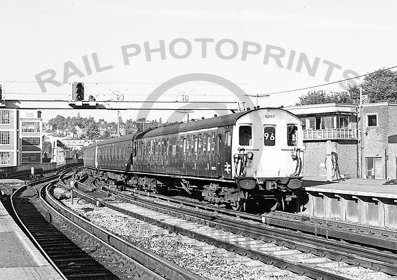 6082-Y-MaidstoneEast-280981-RPC84