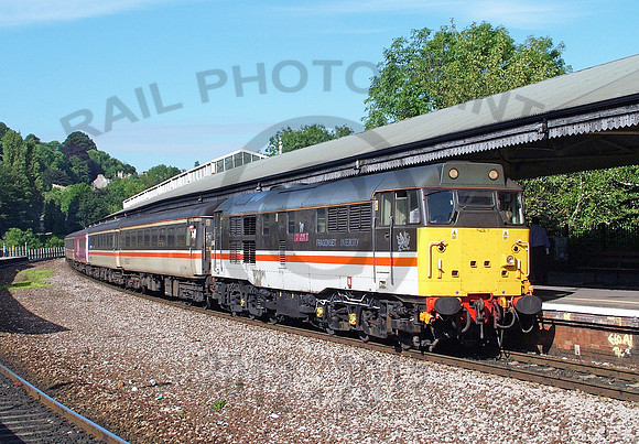 31454-Y-Bath-070804-JC