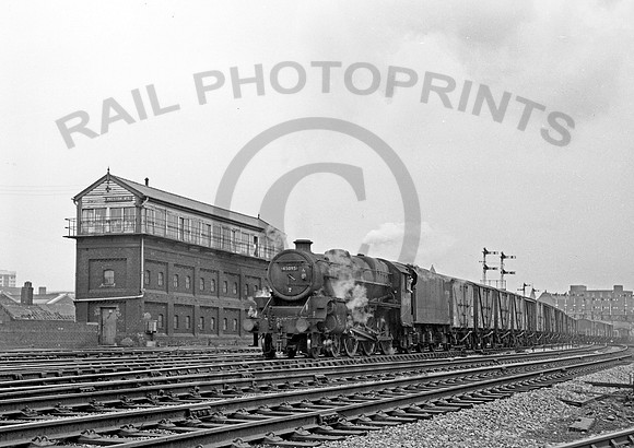 45095 Preston No 5  100468 HB772