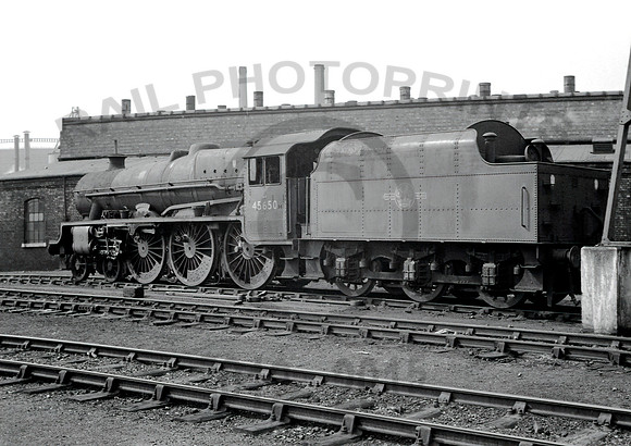 45650 Bedford shed 230463 RP510