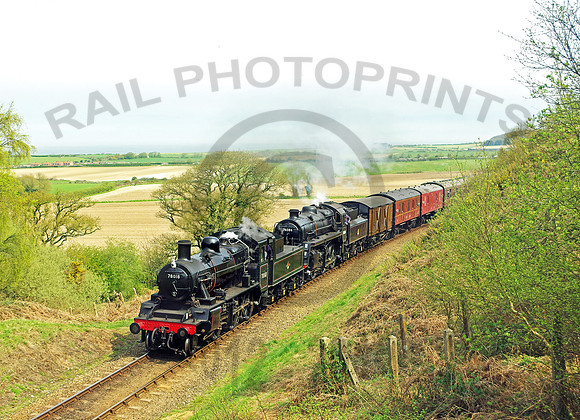 78018+76084  Kelling Heath 210418 JD018