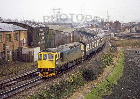 33022-Redbridge-260284-JC678