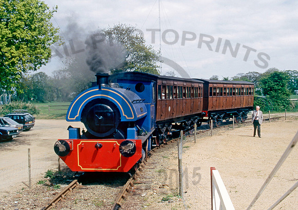 WB2450-Pallot-2002-JC211