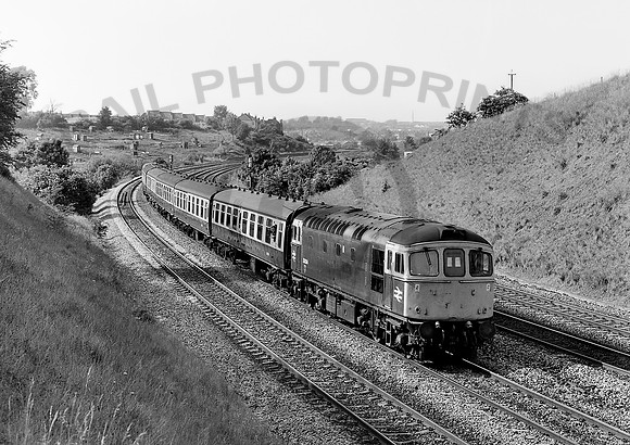 33024-Y-Narroways-010682-JC692