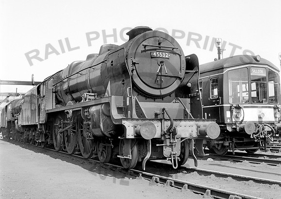 45532-Y-CarlisleUpperby-1163-RPC193