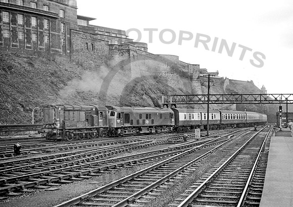 D3957-Y-Waverley-0472-RPC530