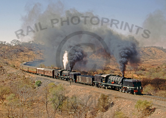 525 - 611 south of Mbalabala  280794 JC405
