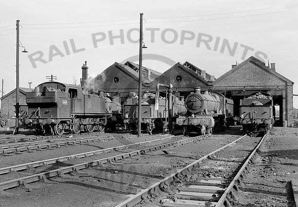 Severn Tunnel Junction  121058 HB194