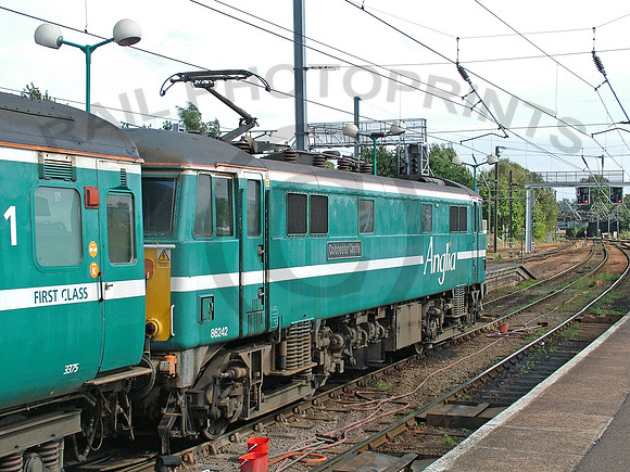 86242-Y-Norwich-180804-JC2