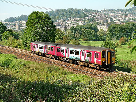 150265 Bath120904 JC61