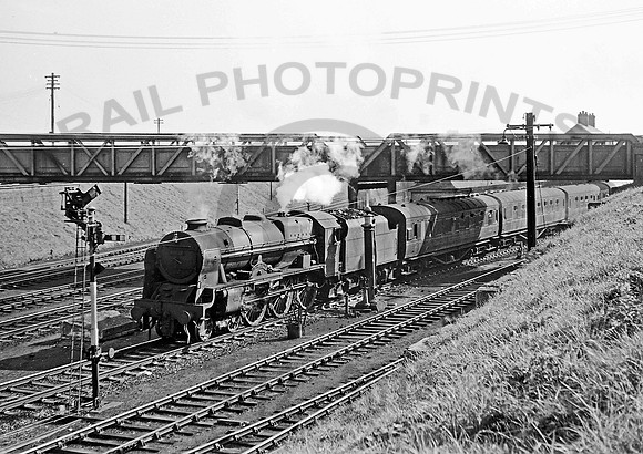 46132 Carstairs 0263 CR662