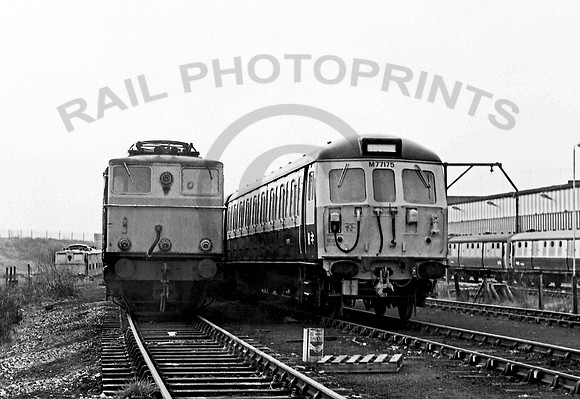 Class 504 M77175  Reddish  1980 RPC194