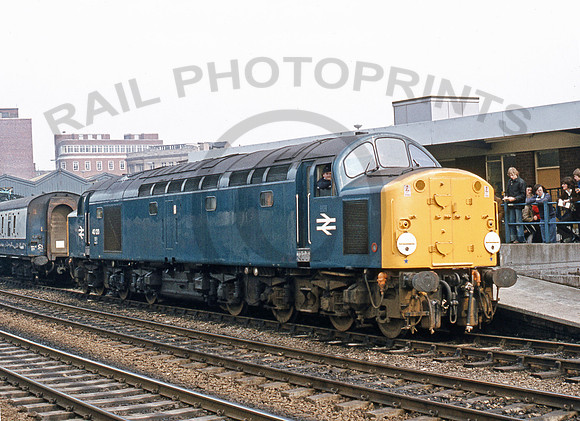 40120-Newport-110378-JC339