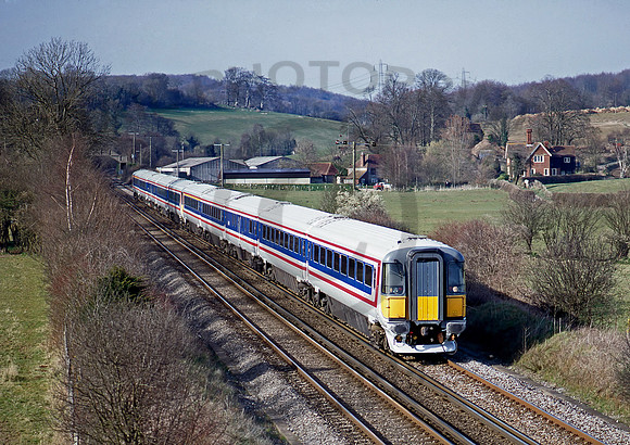 Class442 2406 -Y-RowlandsCastle-010495-JC77