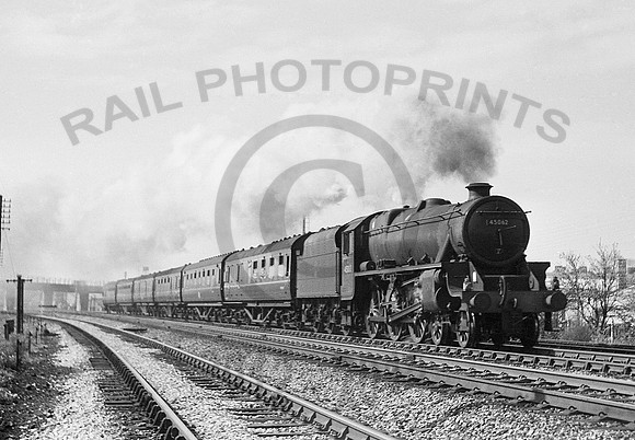45062-Y-Derby-0463-RPC107