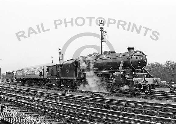 45447-Y-where-0563-CW587