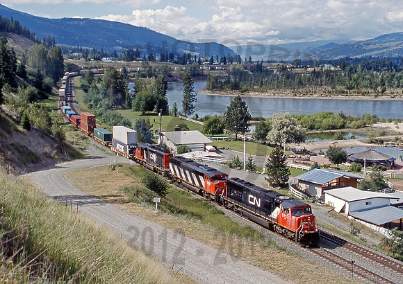 CN5757 Hacienda Caballo 160601 JC600