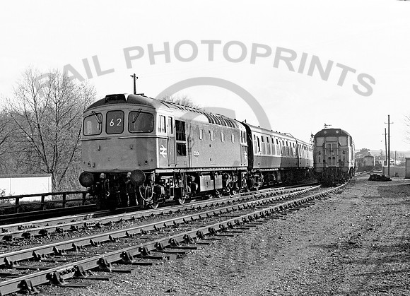 33024-Salisbury-300478-JC
