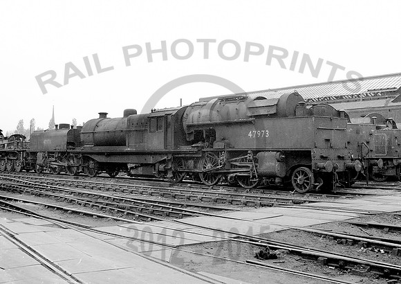 47973-Y-Crewe-0257-RPC125