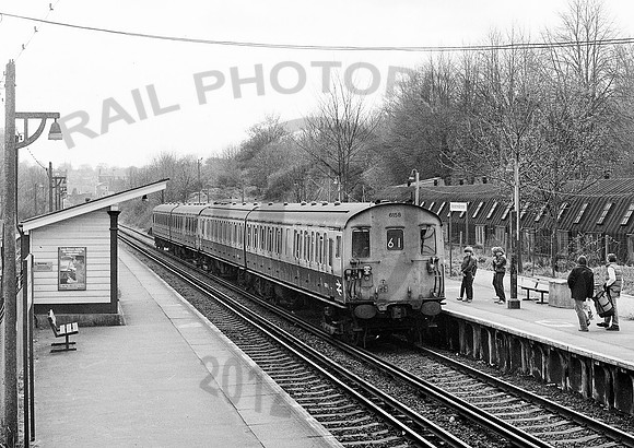 Class 414 6158-MaidstoneBarracks-130482-RPC827
