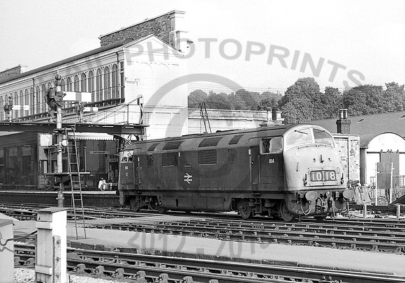 814-Y-Exeter-011071-DM367
