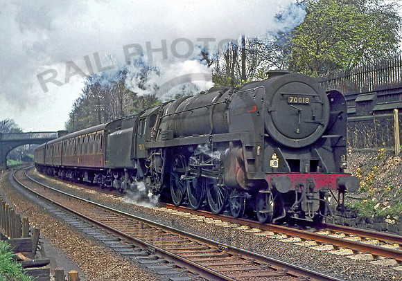 70018-Y-Lancaster-0563-RPC563_edited-1