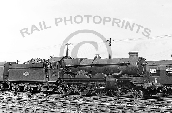 7001-Y-Wolverhampton-0962-RPC324