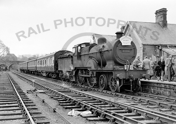 40416-Y-Wirksworth-210555-HB687