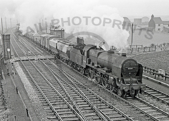 45544 Winwick Junction 010461 HB295