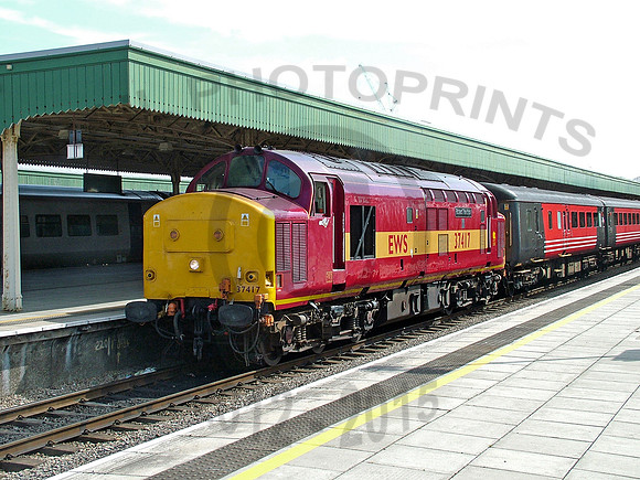 37417-Cardiff 040804-JC004