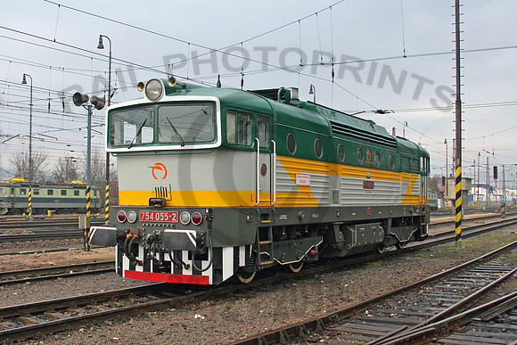754055-Vrutky-020406-RP157