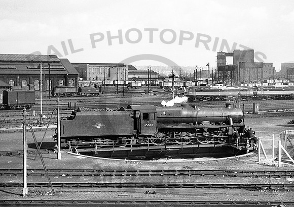 45585-Y-Derby-0963-RPC217