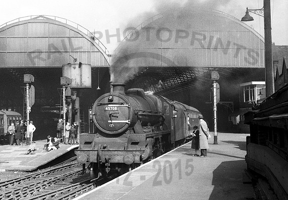 45708-Y-ManchesterExch-circa1961-AHB829