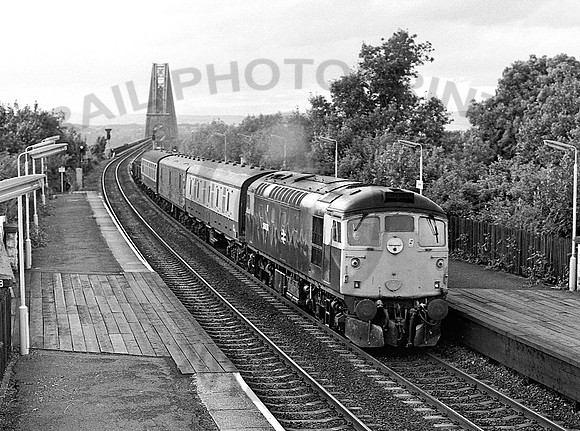 26036-Y-Dalmany-100882-JC279