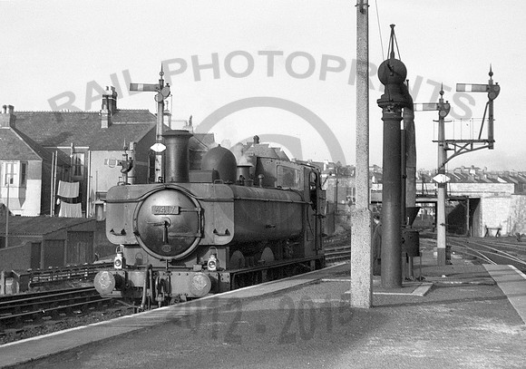 6417-Y-PlymouthNorthRoad-110452-RPC707