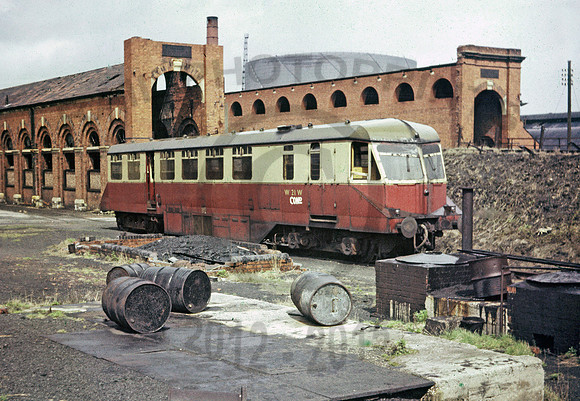 W21W-Y-Swindon-210463-JC0015