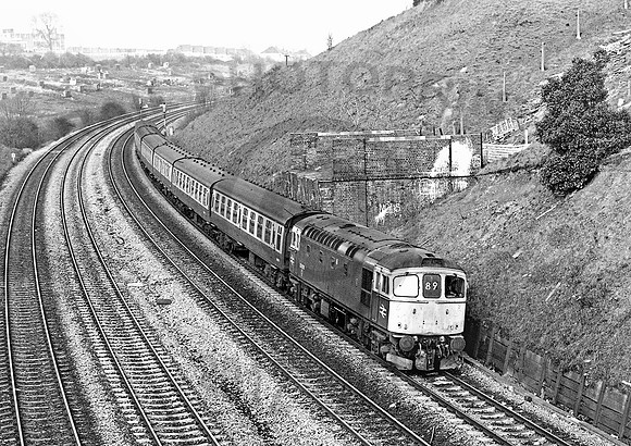 33029-Y-Narroways-150284-JC219