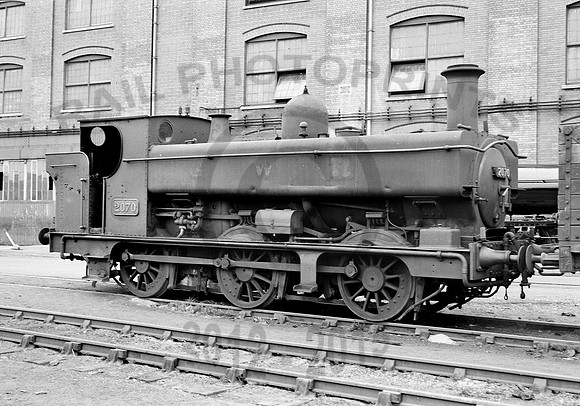 2070-Y-Swindon-110955-HB893