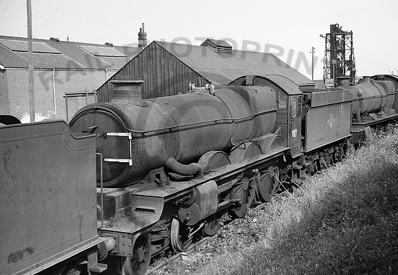 7027-Y-Barry-150565-JC745