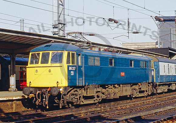 86217-Y-Carlisle-240484-PB881