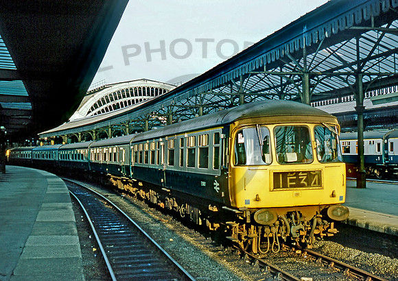Class 124 E51967-Y-York-0471-DCC478