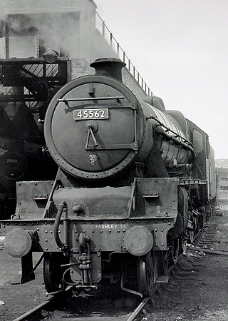 45562-Y-LlandudnoJunction-1964-RS222