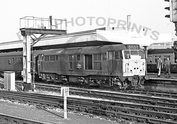 31258-Y-Bristol-101277-JC1