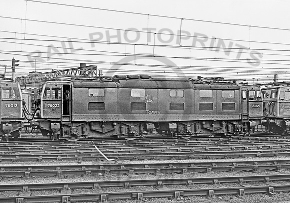 76022-Guide-Bridge-070480-JC922