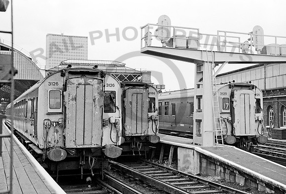 3126 London Bridge 1966 JDC573